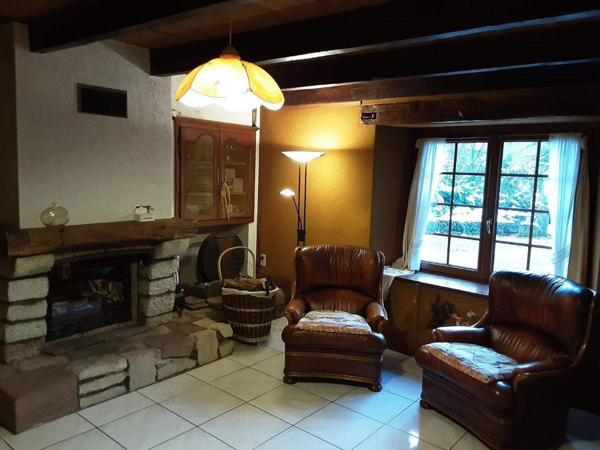 Beautiful Holiday Home in La Chapelle aux Bois with Garden Bains-les-Bains Extérieur photo