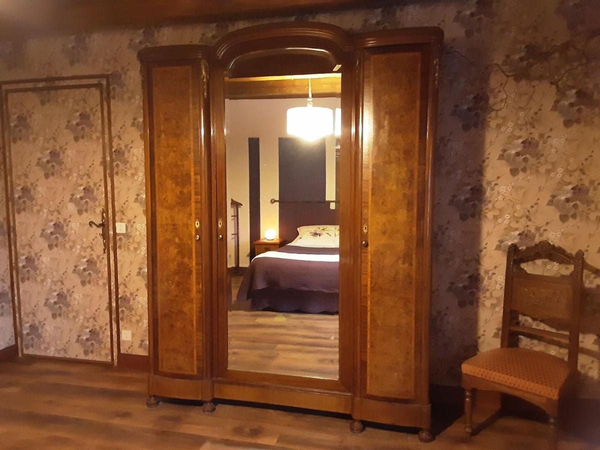 Beautiful Holiday Home in La Chapelle aux Bois with Garden Bains-les-Bains Extérieur photo